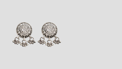 Delicate Beauty: Sangeeta Boochra Handcrafted Silver Studs