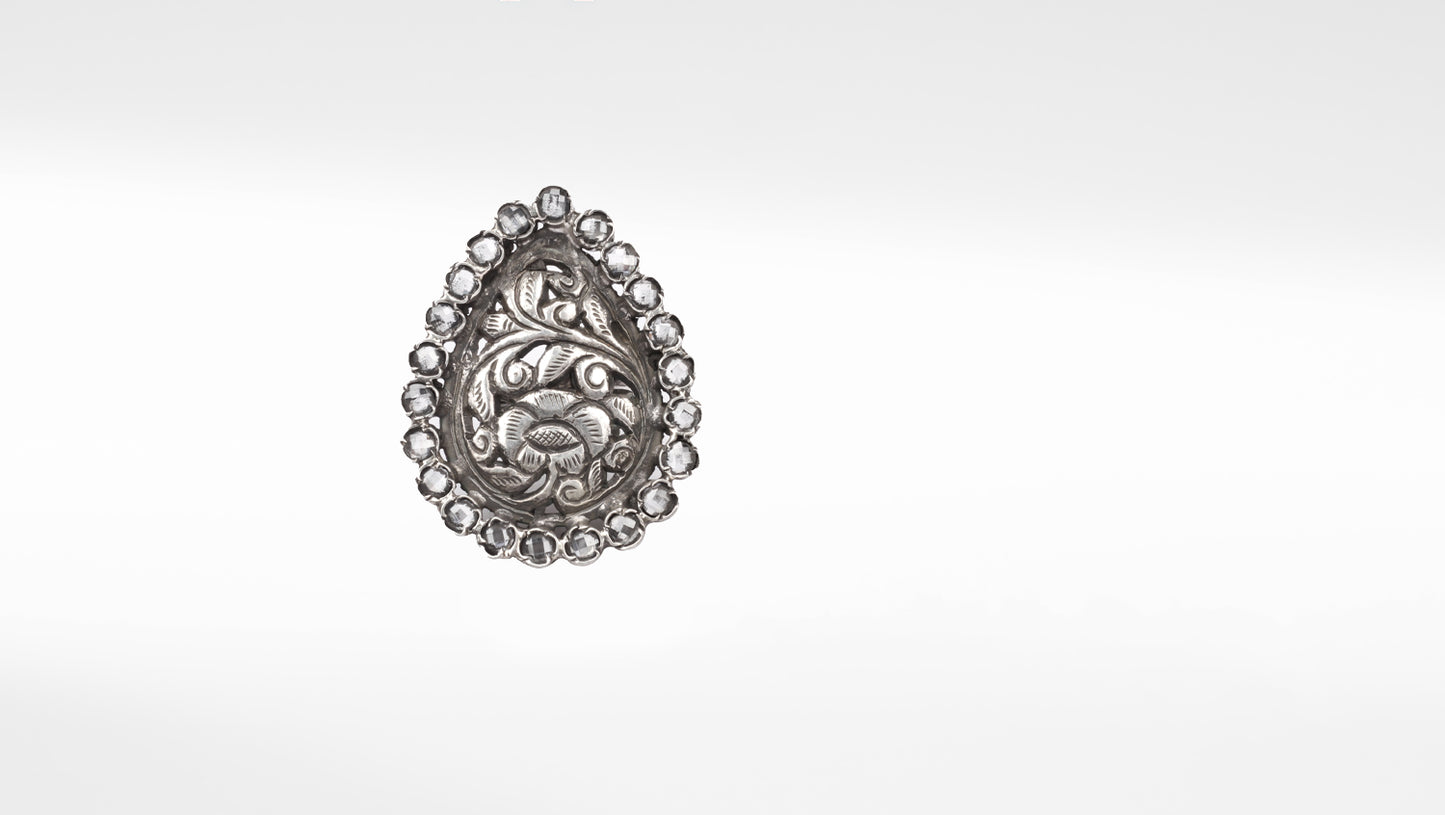 Silver Inaya Engraving Ring