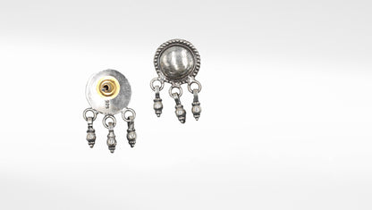 Sangeeta Boochra Silver Handcrafted Earring