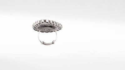 Silver Inaya Engraving Ring