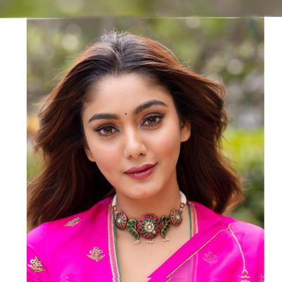 Elegant Sana Makbul in Sangeeta Boochra Choker