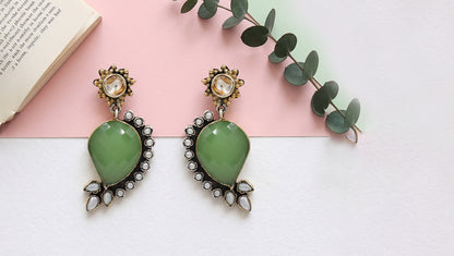 Heritage Silver Earrings with Pearl Detailing – Sangeeta Boochra