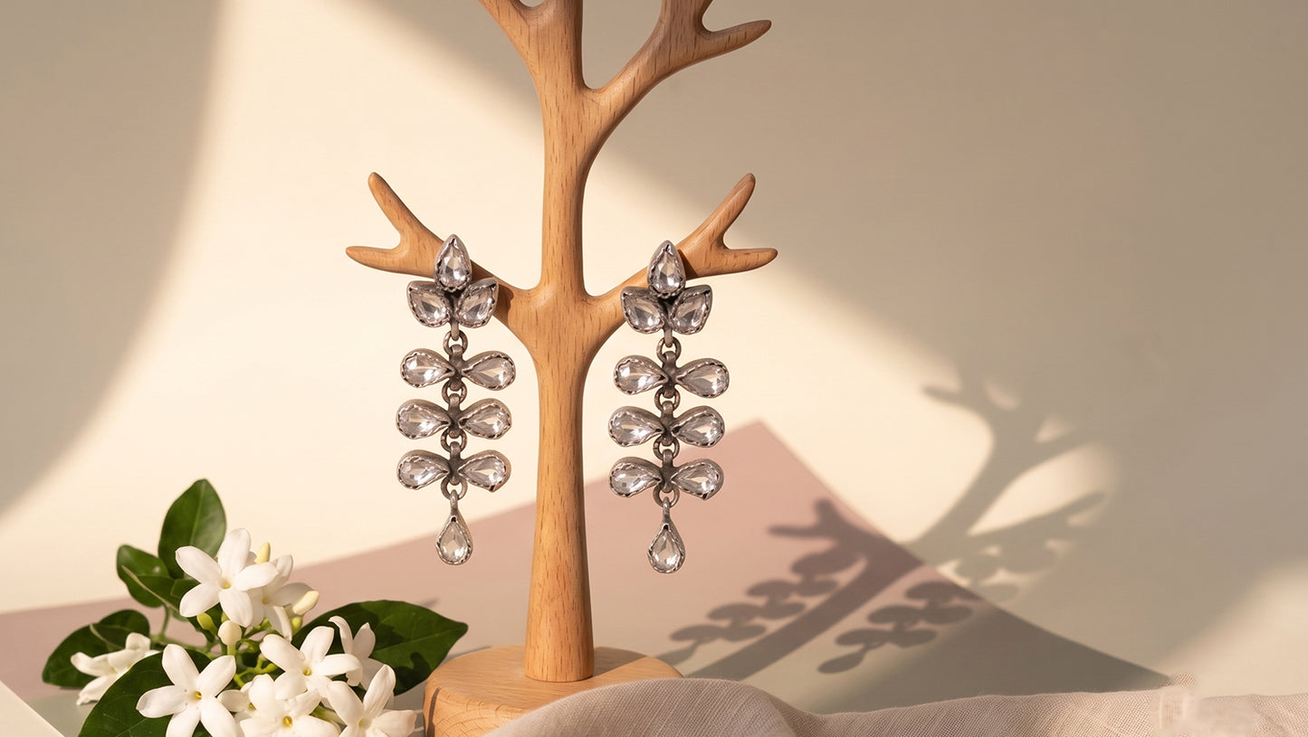Handcrafted Kundan Dangle Earrings by Sangeeta Boochra