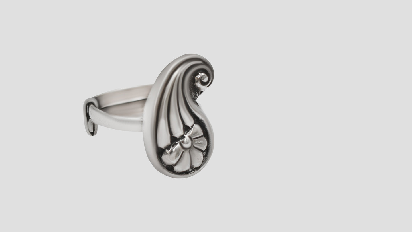 Sangeeta Boochra Modern Heritage Silver Ring