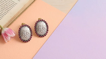 Sangeeta Boochra Traditional Kundan Oval Earrings with Floral Motif