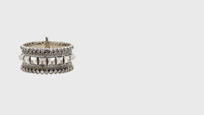 Timeless Beauty: Handcrafted Silver Bangle by Sangeeta Boochra