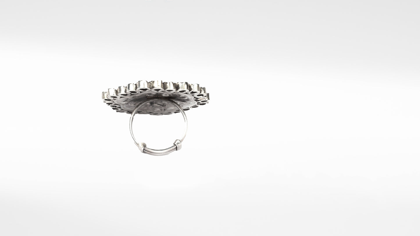 Silver Stuti Engraving Ring