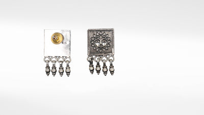Sangeeta Boochra Silver Oxidized Handcrafted Earring