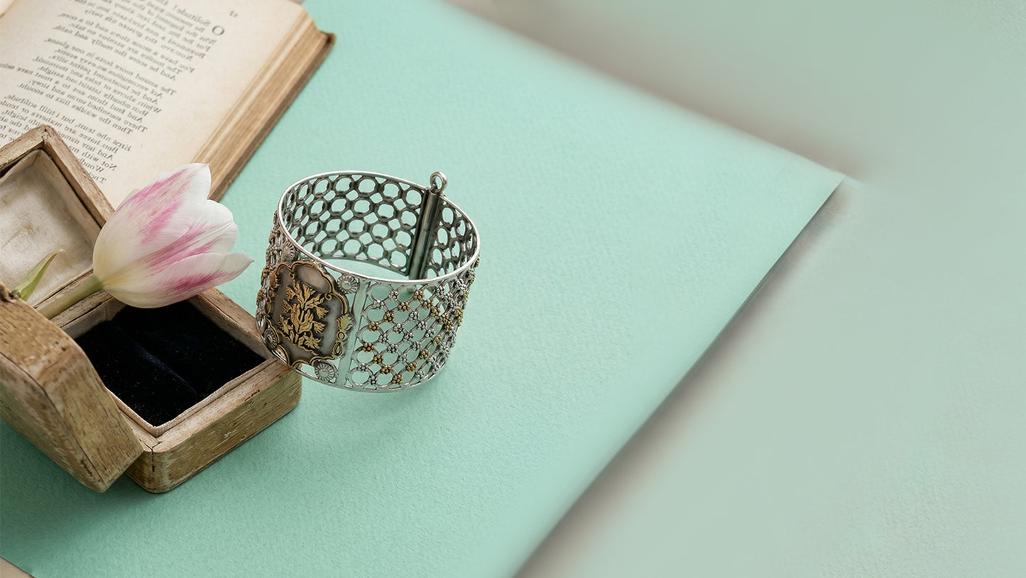 Sangeeta Boochra Dual-Tone Floral Openable Silver Bangle