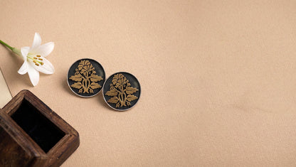 Sangeeta Boochra Dual Tone Floral Silver Stud