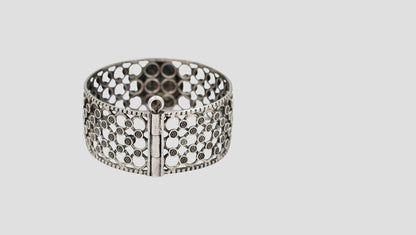 Sangeeta Boochra Heritage Floral Motif Silver Bangle