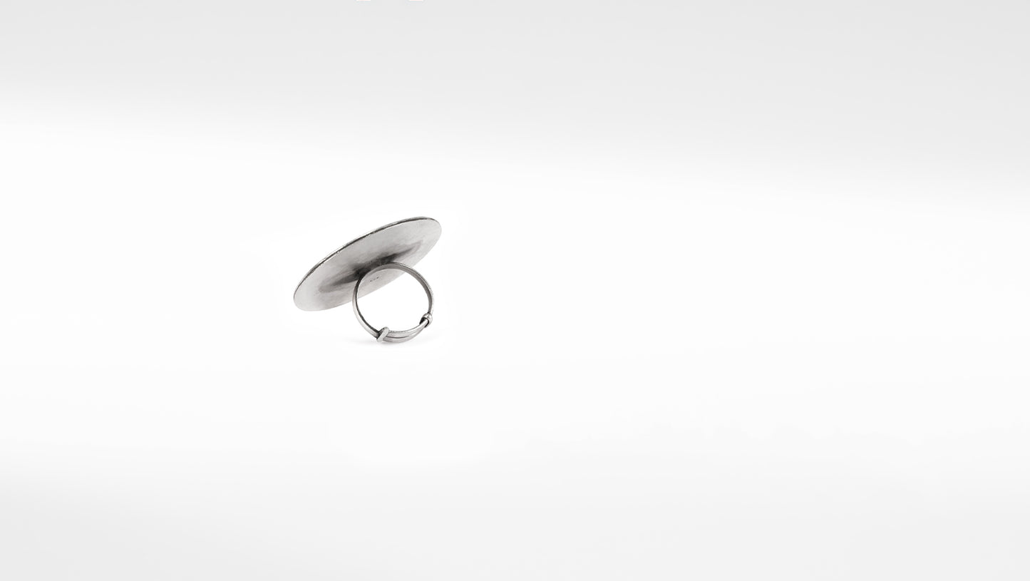 Sangeeta Boochra Silver Ring