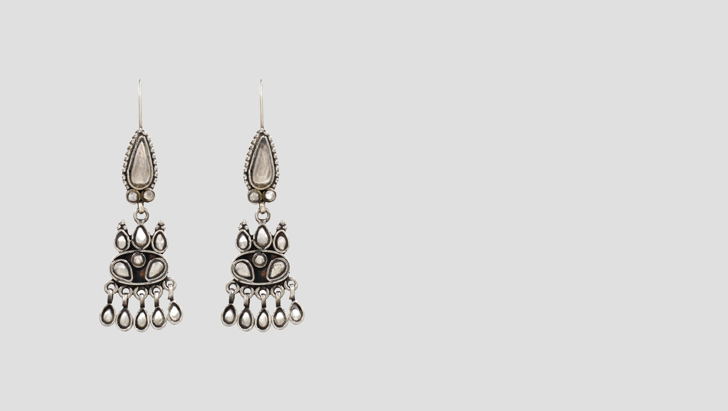 "Dazzling Heritage: Silver Hanging Earrings by Sangeeta Boochra "