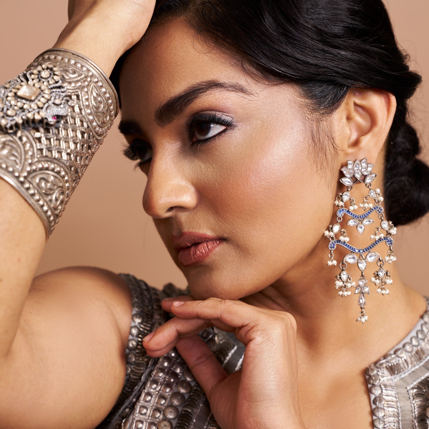 Parvathy Thiruvothu Styles Sangeeta Boochra Statement Silver Jewellery
