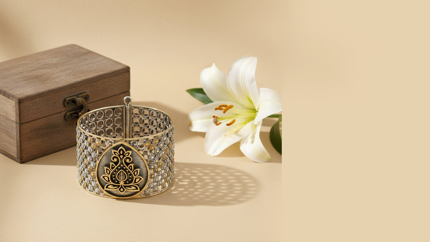 Sangeeta Boochra Heritage Dual-Tone Silver Floral Openable Bangle