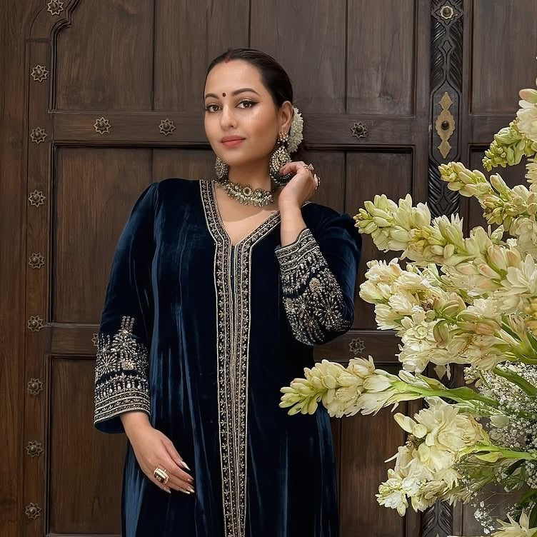 "Sonakshi Sinha’s Regal Glow in Sangeeta Boochra’s Timeless Silver Creations"