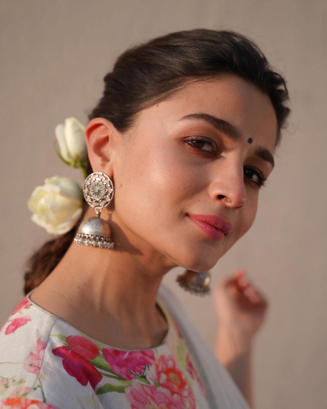 Gorgeous Alia Bhatt in Sangeeta Boochra Earrings