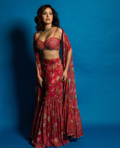 Nushrratt Bharuccha In Sangeeta Boochra Silver Choker