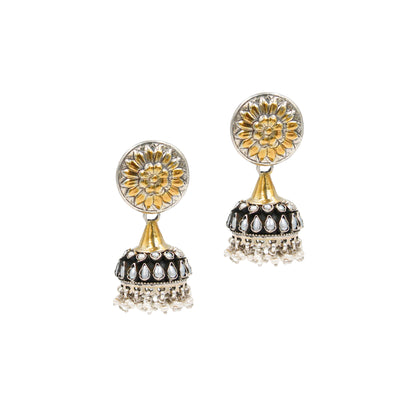 Aditi Rao Hydari In Sangeeta Boochra Silver Earring