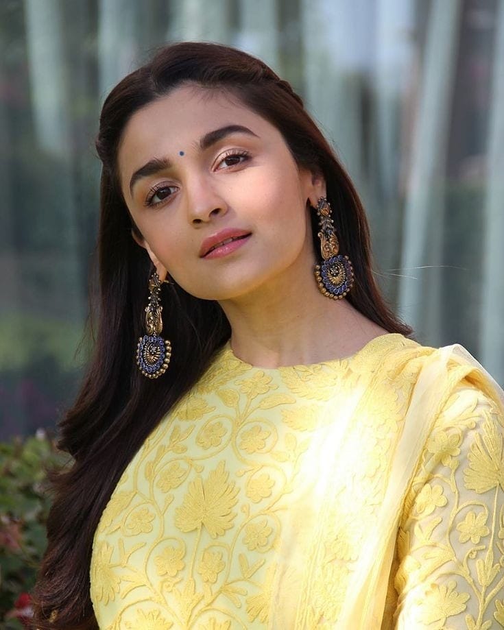 Alia Bhatt in Sangeeta Boochra Silver Handmade Earrings With Blue Stone