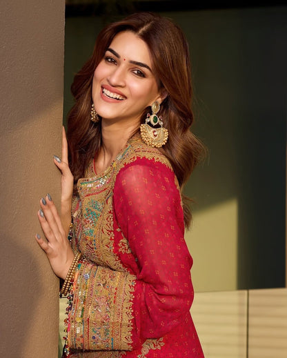 "Kriti Sanon's Elegant Charm in Sangeeta Boochra Silver Bangles"