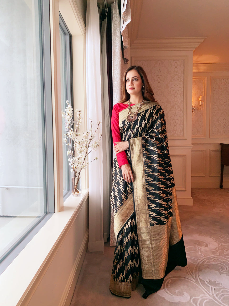 Dia Mirza in Sangeeta Boochra Silver Handmade Necklace