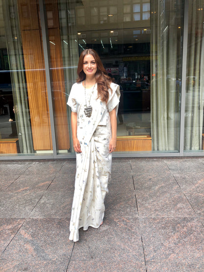 Dia Mirza in Silver Necklace