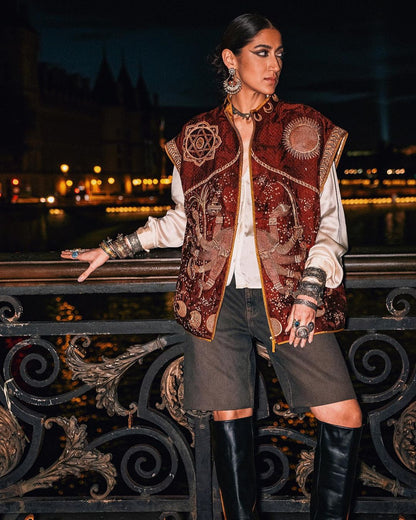 Divya Saini In Silver Jewellery