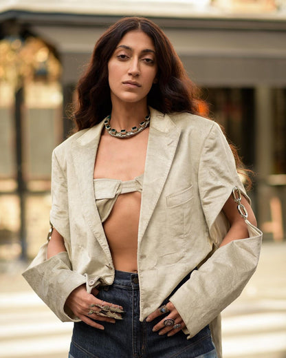 Divya Saini In Silver Jewellery