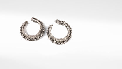 Sangeeta Boochra Silver Anklet