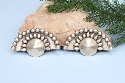 Anantaya - Silver Handcrafted Earring