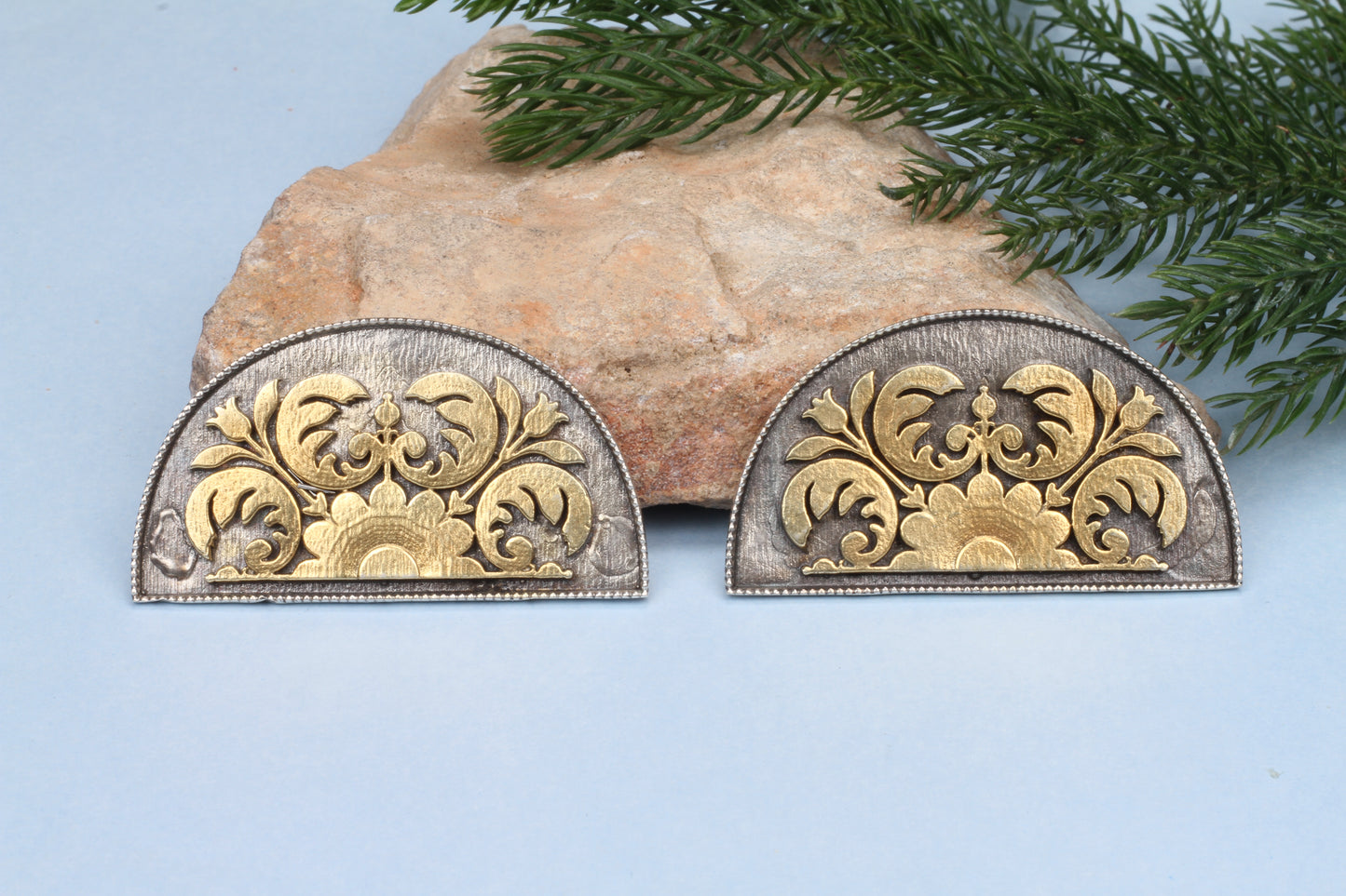 Anantaya - Silver Handcrafted Earring