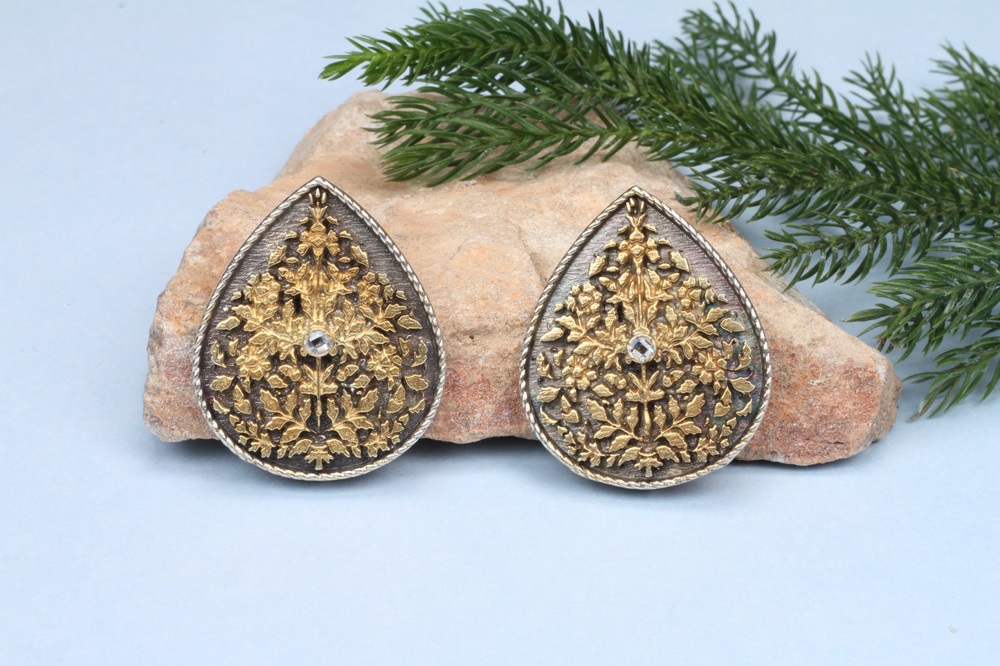 Anantaya - Silver Handcrafted Earring