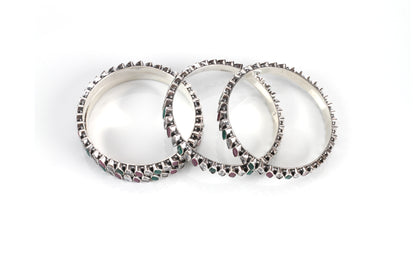 Sangeeta Boochra Silver Bangle