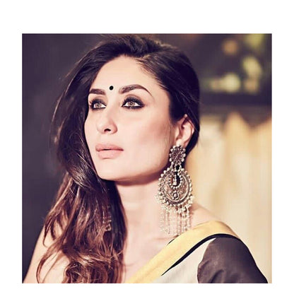 Kareena Kapoor in Sangeeta Boochra Silver Handmade Earrings