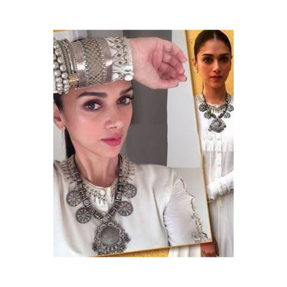 Aditi Rao Hydari in Sangeeta Boochra Necklace And Bangles