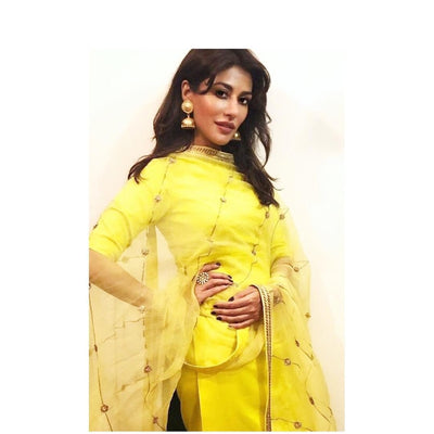 Chitrangada Singh in Earrings And Ring with 24k Gold Plated