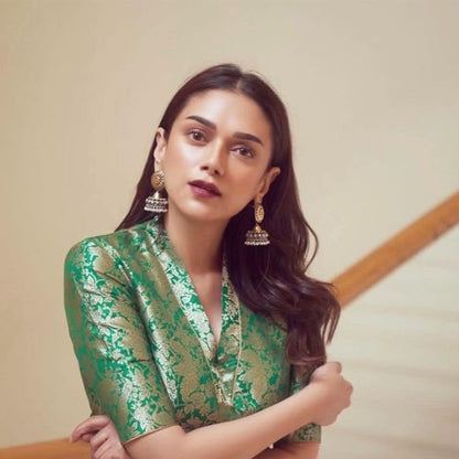 Aditi Rao Hydari In Sangeeta Boochra Silver Earring