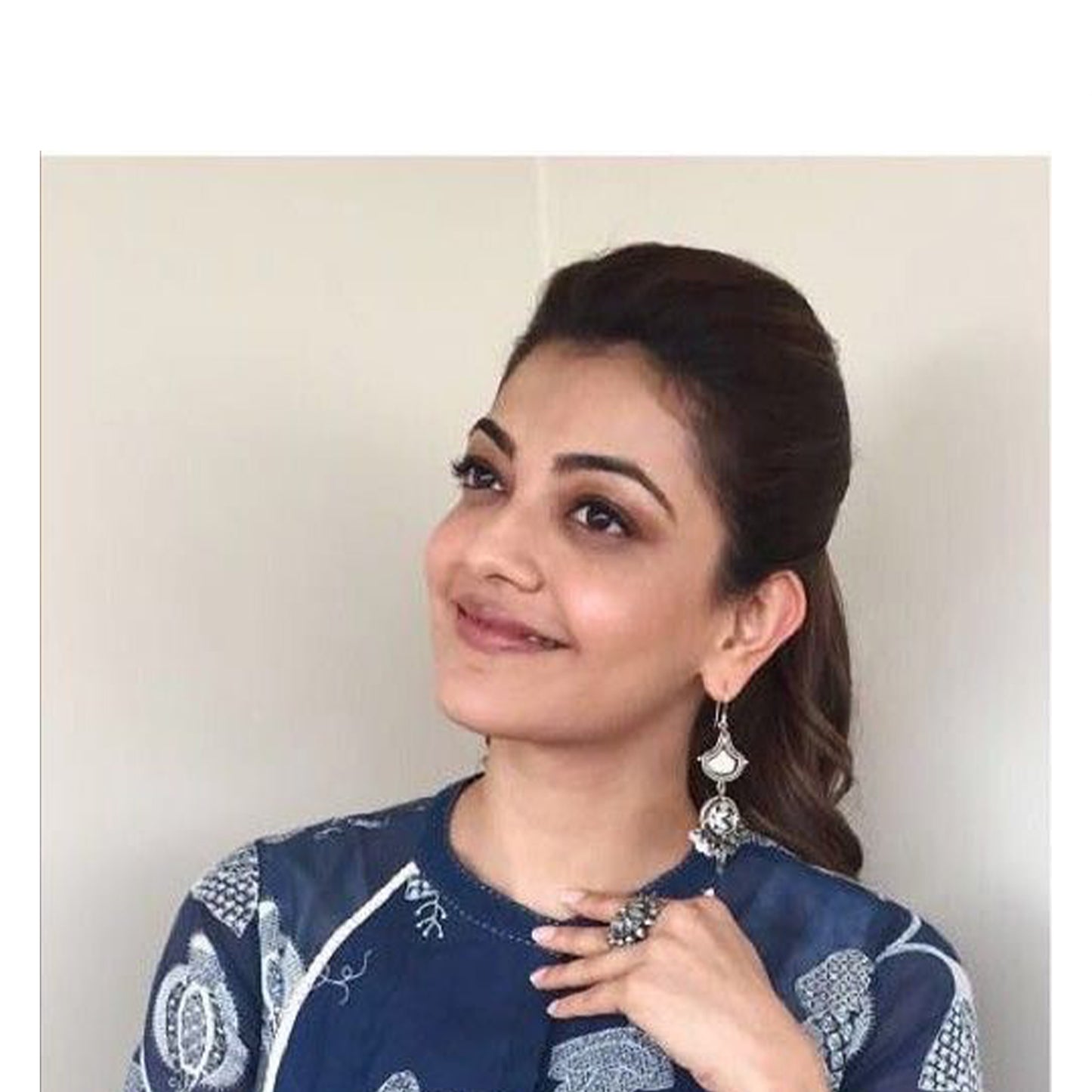 Kajal Agarwal In Silver Earrings And Ring