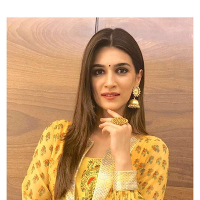 Kriti Sanon in 24k Gold Plated Silver Earrings And Ring