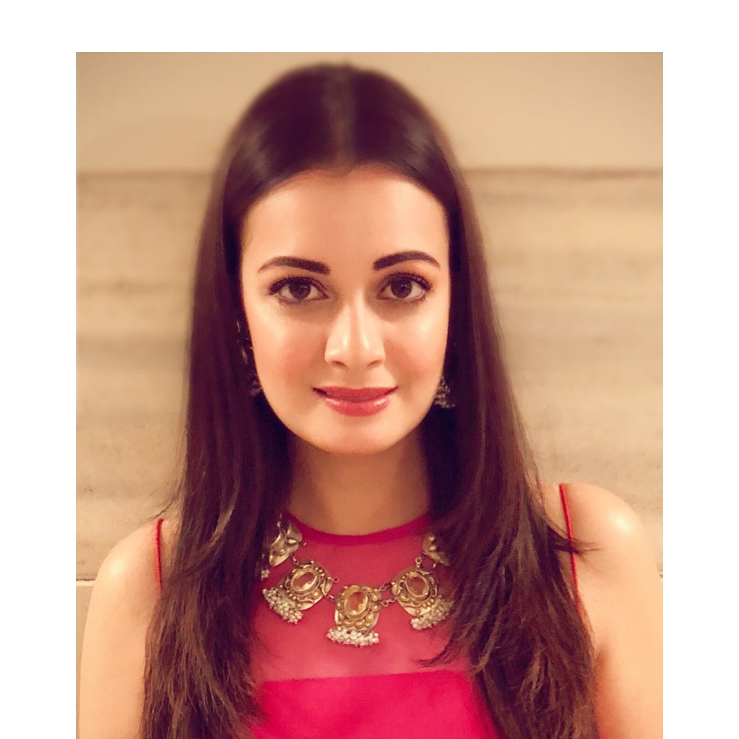 Dia Mirza in Sangeeta Boochra Necklace with Citrine Hydro