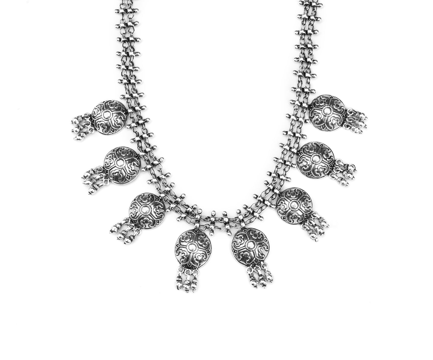 Radhika Mandan In Silver Necklace