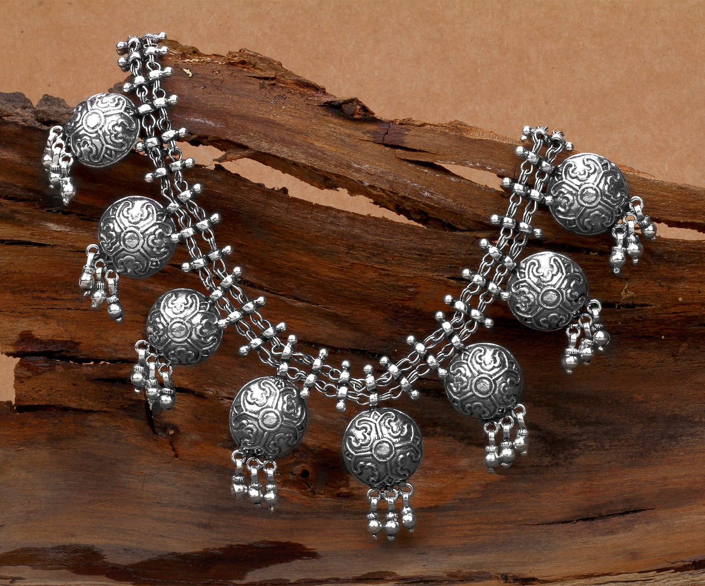 Radhika Mandan In Silver Necklace