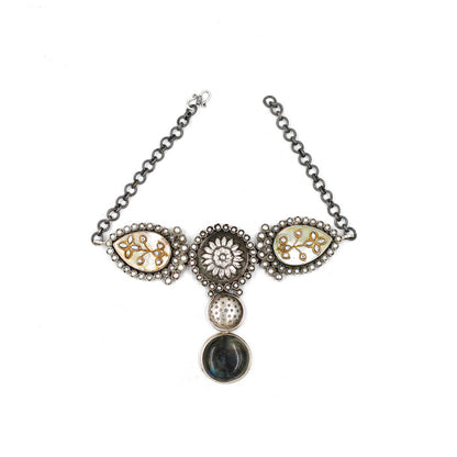 Riddhi Dogra In Silver Jewellery