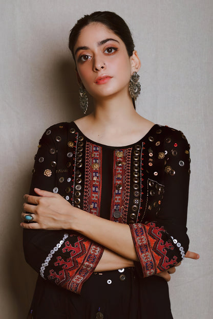 Tanya Maniktala in Silver Handcrafted Earrings and Ring