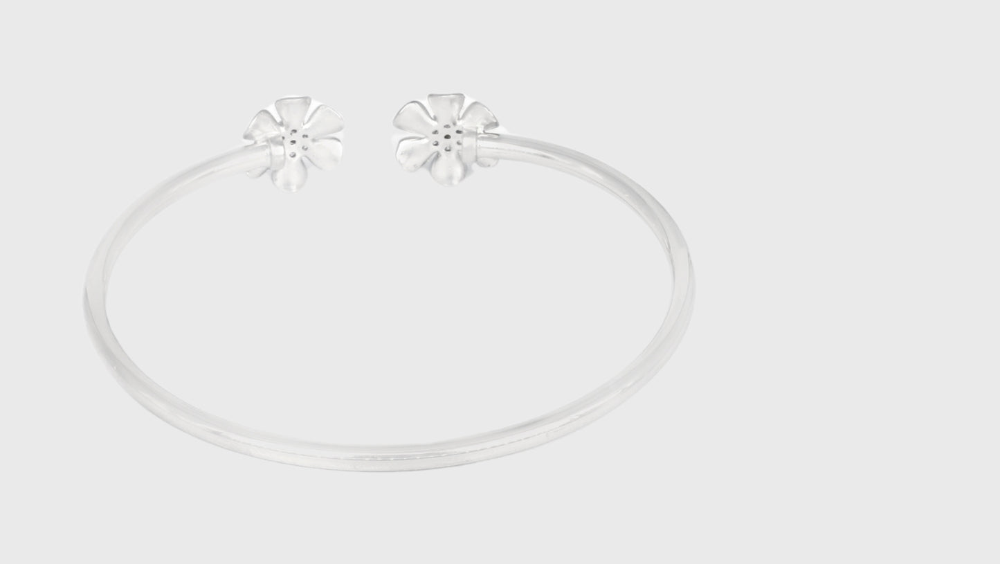 Anabia Floral Charming Adjustable Silver Bracelet