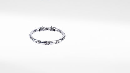 Lion faced 925 silver bangle