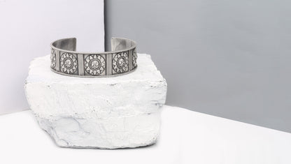 Ornate Beauty Silver Cuff Bangle by Sangeeta Boochra