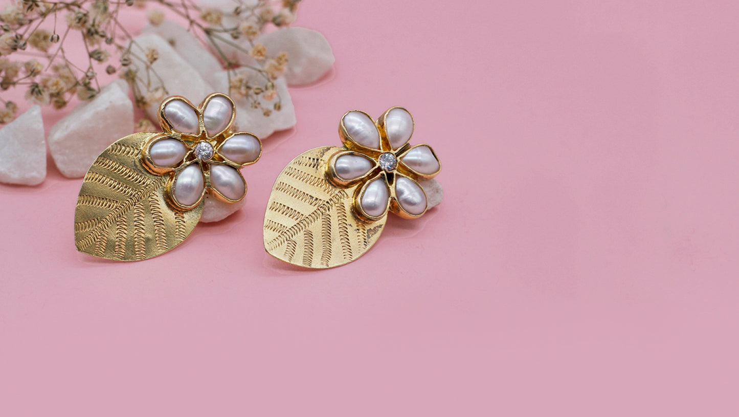 Charbagh - Silver Nargis Floral Earrings