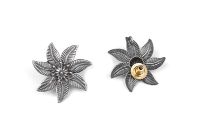 Jannat Silver Floral Earrings